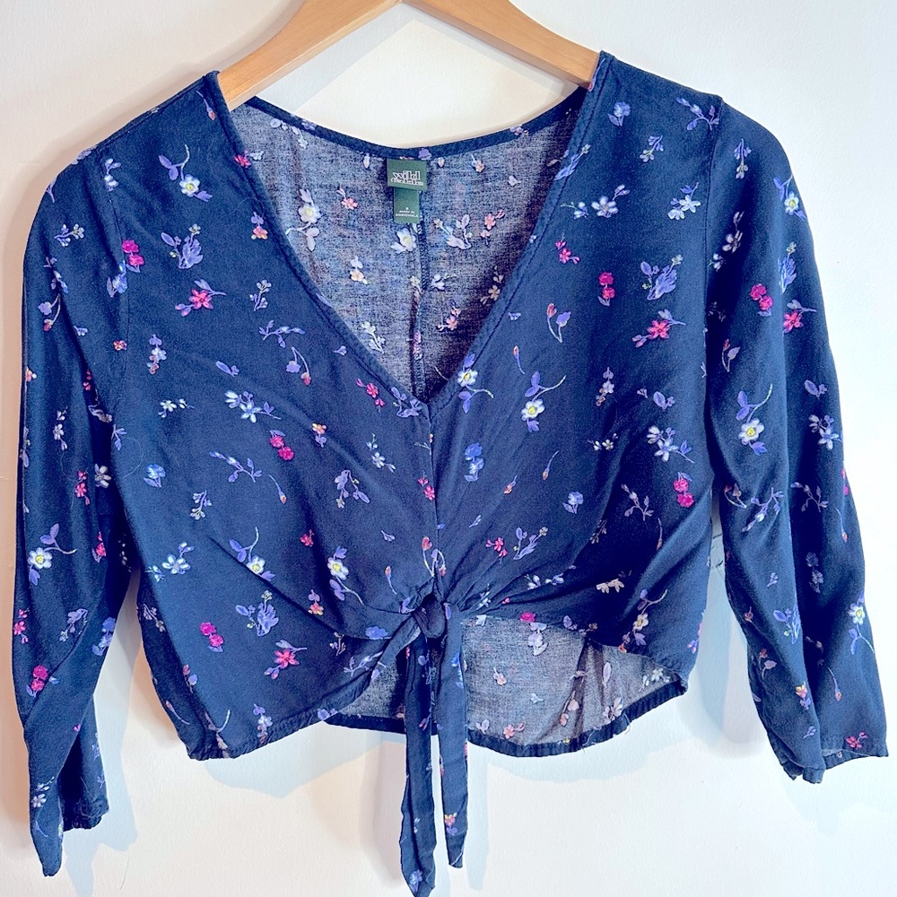 Wild Fable Blue Floral Crop Top